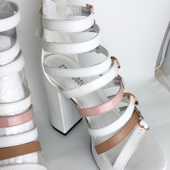 CAPE ROBBIN Woman's High Heel Sandal Size 7 - Picture 6 of 13